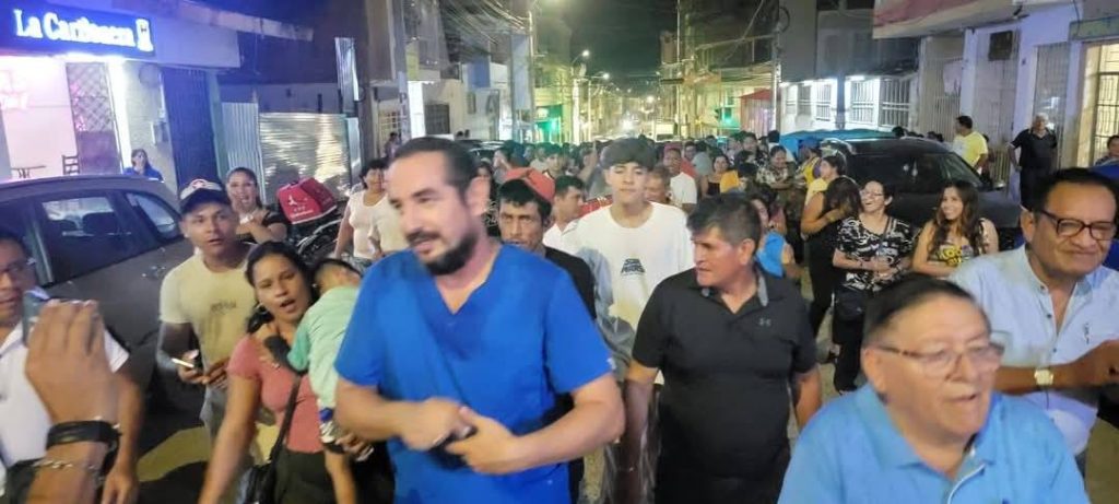 Manolo De Lama y Cuenca Sulca inician sus actividades políticas en Tumbes con gran convocatoria
